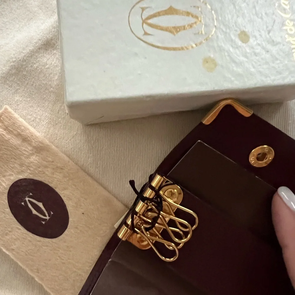 Authentic Cartier Key Case - Picture 3 of 11